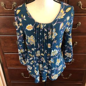 Daniel Rainn Sz Small petite teal top with floral design & front detailing